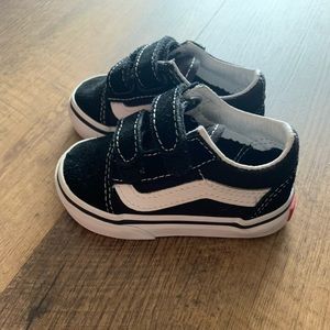 Toddler sneakers